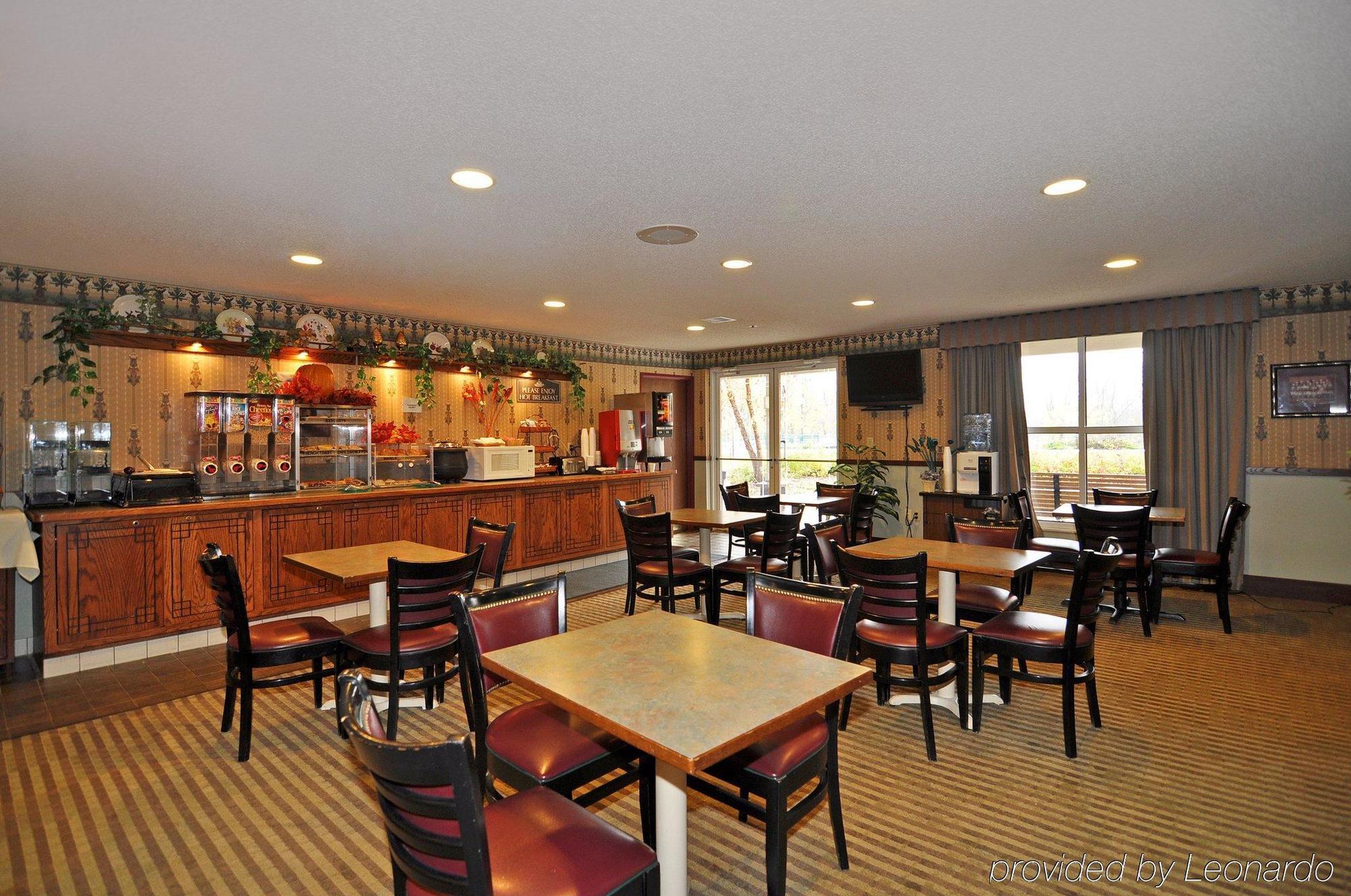Norwood Inn And Suites Chaska Restaurace fotografie