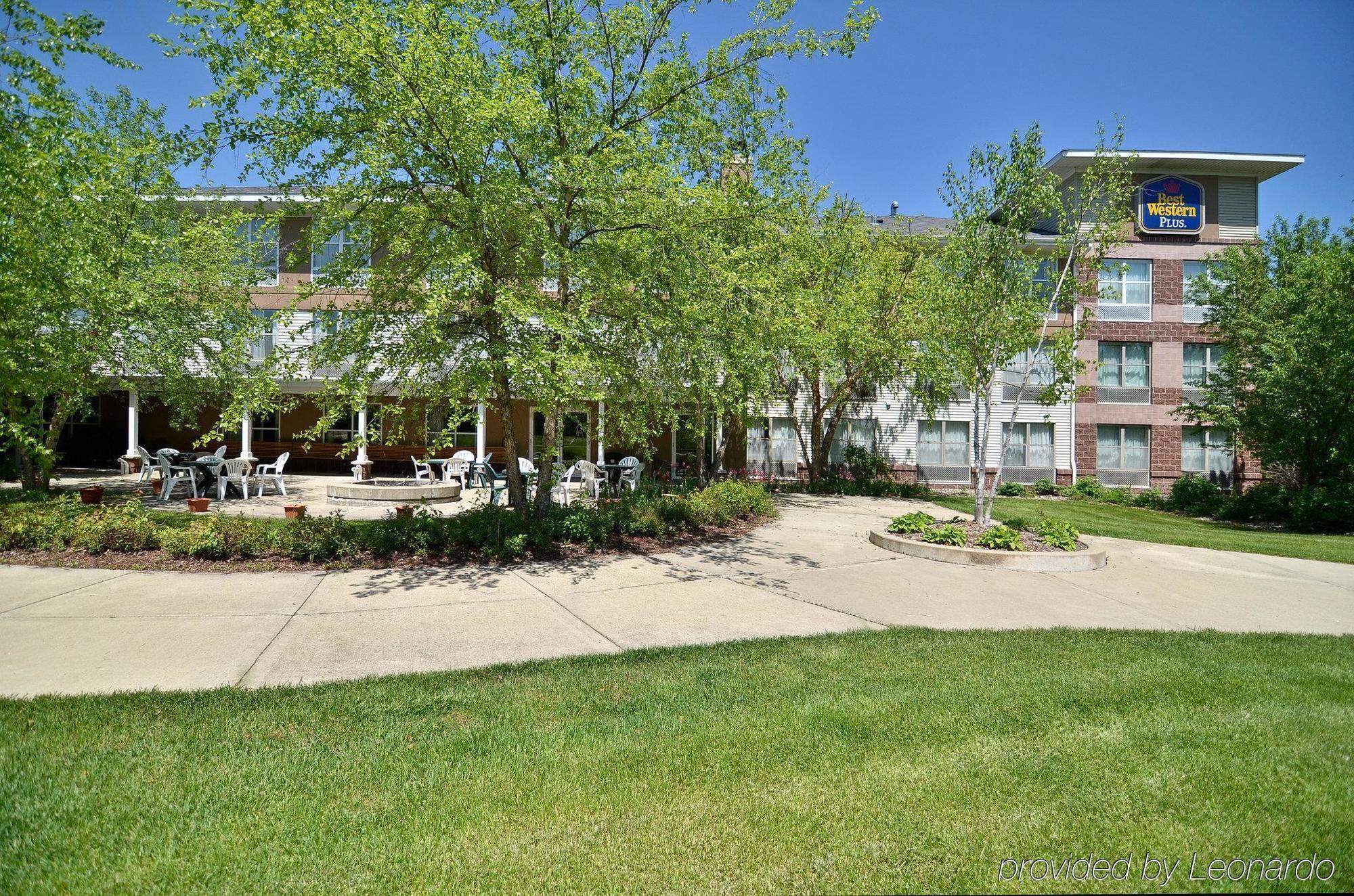 Norwood Inn And Suites Chaska Exteriér fotografie